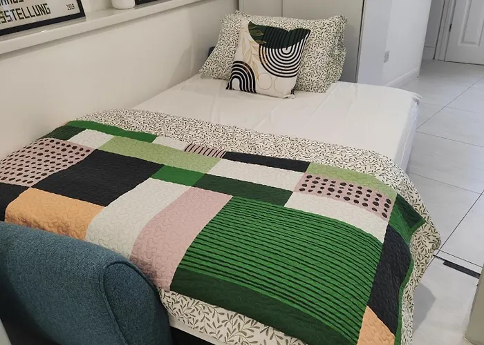 Denfi Studio Apartment
